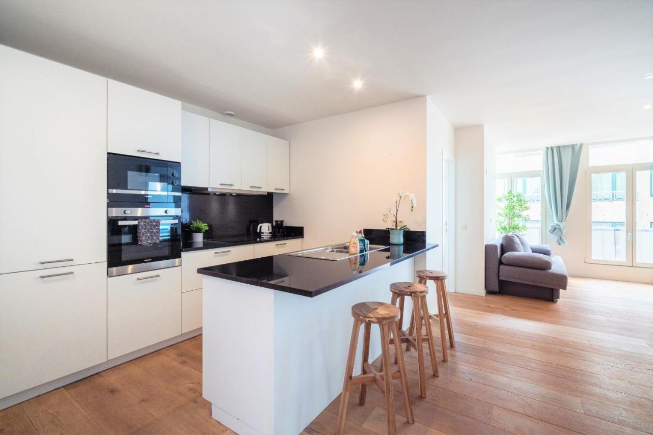 The Central Square Residence Antwerpen Bagian luar foto