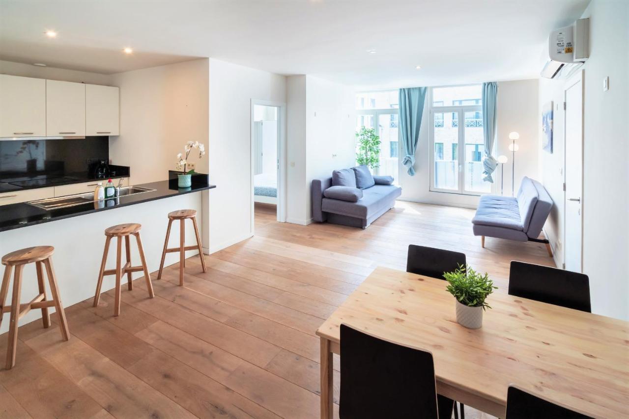 The Central Square Residence Antwerpen Bagian luar foto
