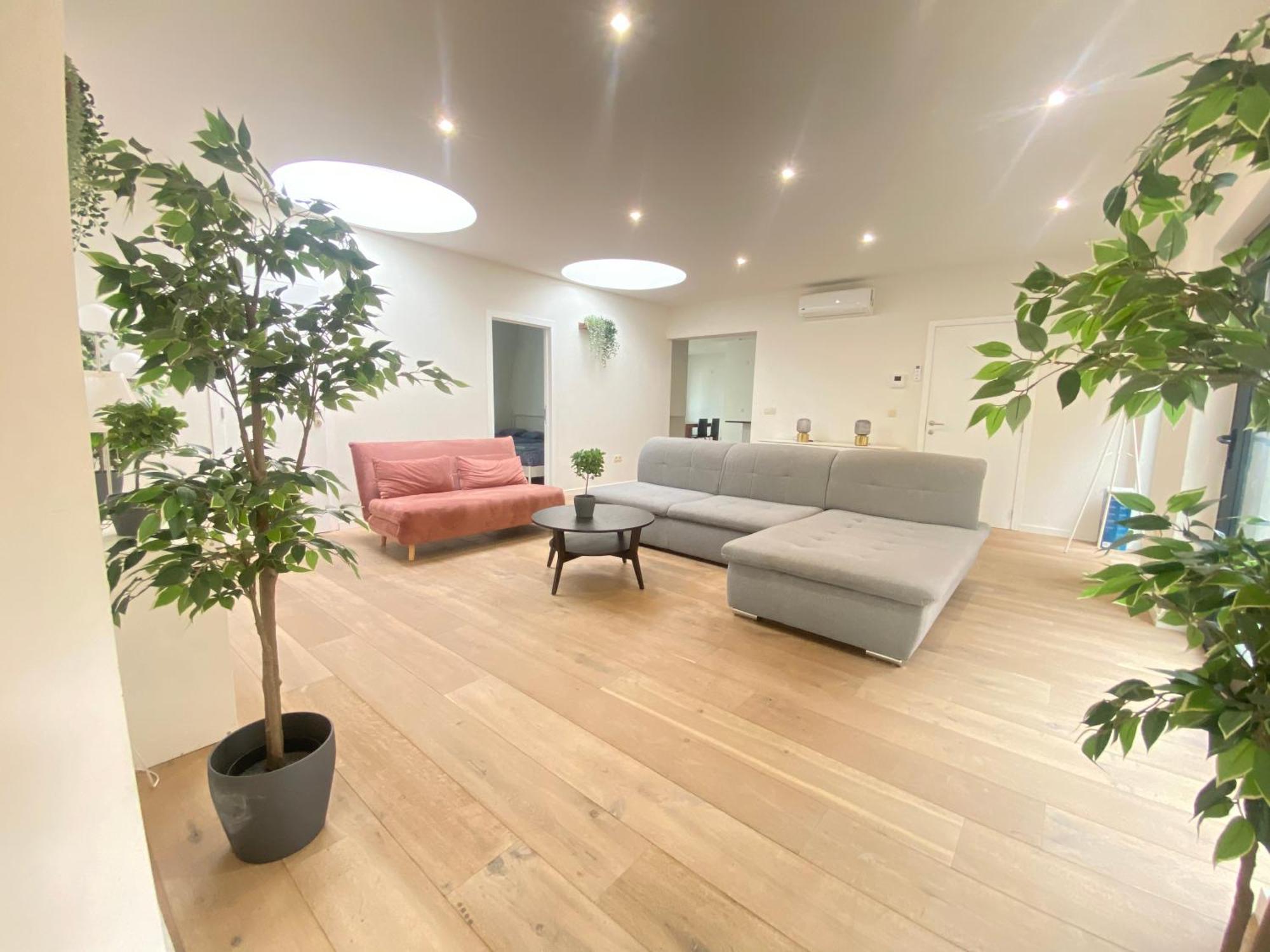 The Central Square Residence Antwerpen Bagian luar foto