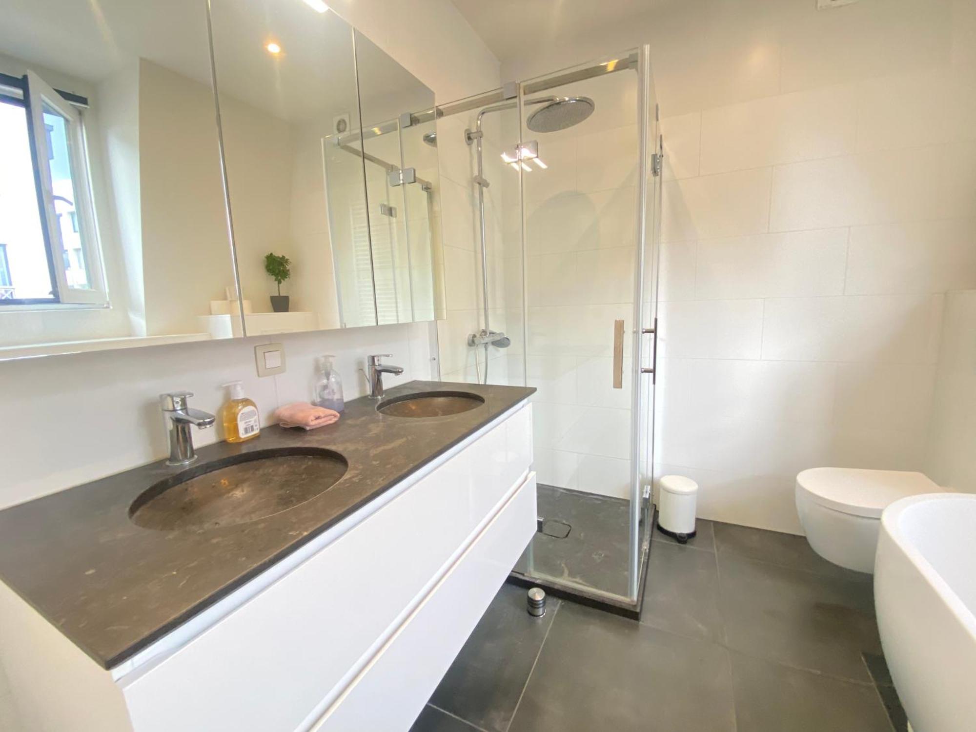 The Central Square Residence Antwerpen Bagian luar foto
